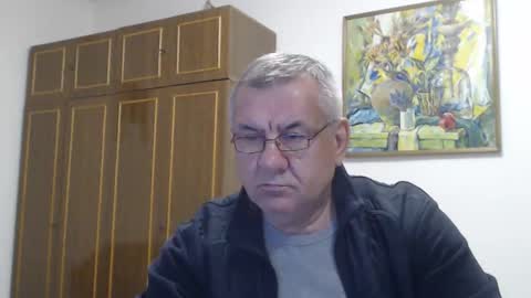 Snapshot of machomale3 chatting on 2, 10, 2025 Macho online show from 2, 10, 2025