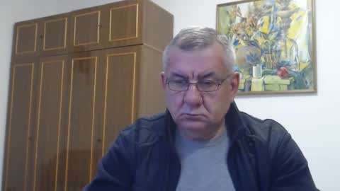 Snapshot of machomale3 chatting on 22, 10, 2025 Macho online show from 22, 10, 2025