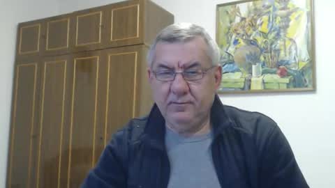 Snapshot of machomale3 chatting on 21, 11, 2025 Macho online show from 21, 11, 2025