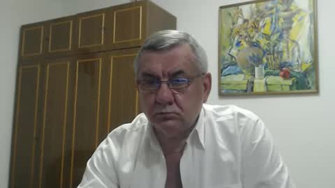 Snapshot of machomale3 chatting on 25, 11, 2025 Macho online show from 25, 11, 2025