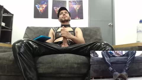 Snapshot of mack_daniels chatting on 29, 10, 2025 instagram mackdanielsx online show from 29, 10, 2025