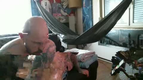 Snapshot of mad_dem0n chatting on 1, 3, 2025 Manuel online show from 1, 3, 2025