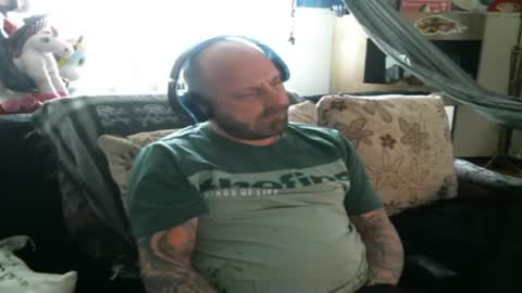 Snapshot of mad_dem0n chatting on 11, 3, 2025 Manuel online show from 11, 3, 2025