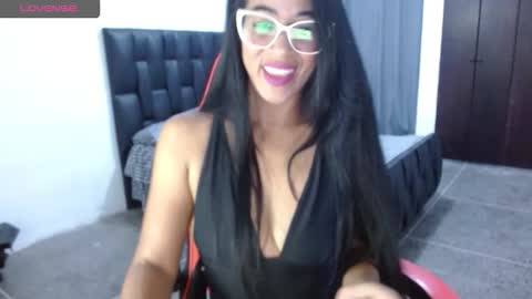 EMILY online show from 21, 10, 2025