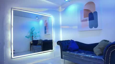 Madame Scarllet  online show from 3, 3, 2026