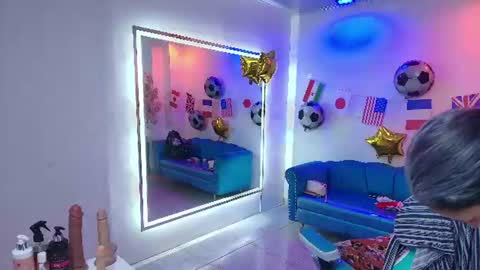 Snapshot of madame_scarllet chatting on 14, 7, 2026 Madame Scarllet online show from 14, 7, 2026