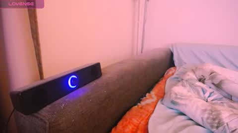 Snapshot of madamesquirttatti chatting on 16, 12, 2025 MadameSquirtTatti online show from 16, 12, 2025