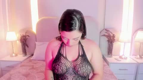 Snapshot of maddieevans_ chatting on 4, 12, 2025 Maddie online show from 4, 12, 2025