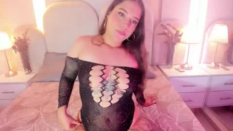 Snapshot of maddieevans_ chatting on 19, 12, 2025 Maddie online show from 19, 12, 2025