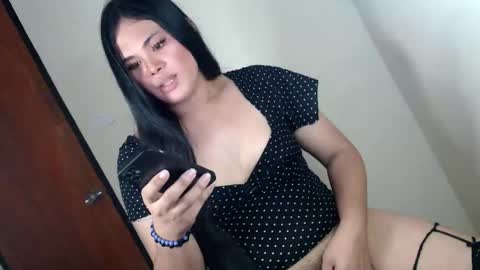 Im ZY DONT FORGET TO FOLLOW ME - online show from 10, 4, 2026