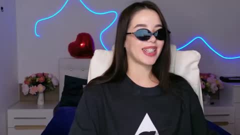 Snapshot of maddieperezz chatting on 12, 6, 2026 maddieperezz online show from 12, 6, 2026