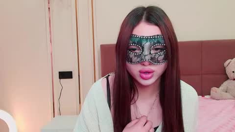 Madelaine online show from 13, 5, 2026