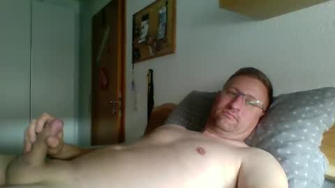 Snapshot of maddin8891 chatting on 6, 6, 2026 Maddin online show from 6, 6, 2026
