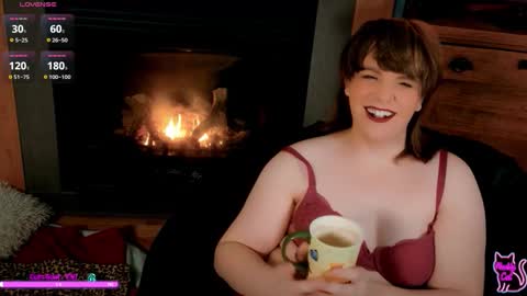 Maddy Cat online show from 25, 11, 2025