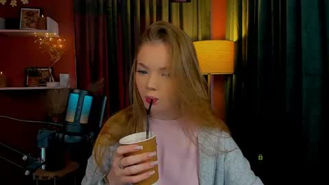 maddy moah online show from 27, 4, 2026