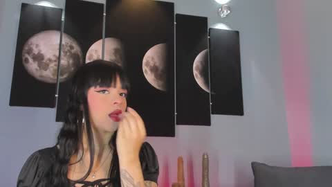 Snapshot of maddy_walker chatting on 7, 12, 2024 Maddy online show from 7, 12, 2024