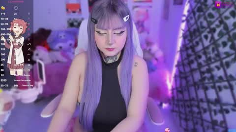 Maddy Foox online show from 2, 12, 2025