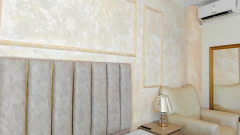 maddyjohnsonn online show from 15, 2, 2025