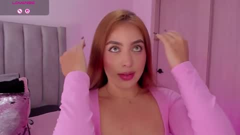 Lina  online show from 1, 7, 2026