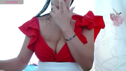    online show from 4, 3, 2025