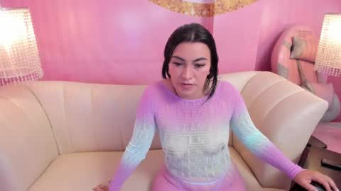 Snapshot of madelinekox chatting on 8, 9, 2025 MadeliNekox online show from 8, 9, 2025
