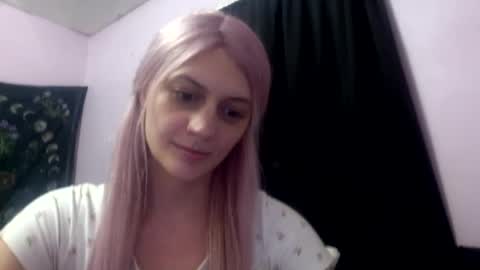 Snapshot of madelinevalentine chatting on 24, 9, 2025 madeline online show from 24, 9, 2025