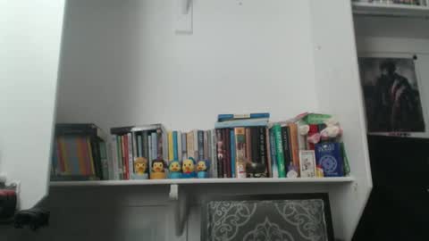 Snapshot of madfeather chatting on 24, 11, 2025 Letty online show from 24, 11, 2025