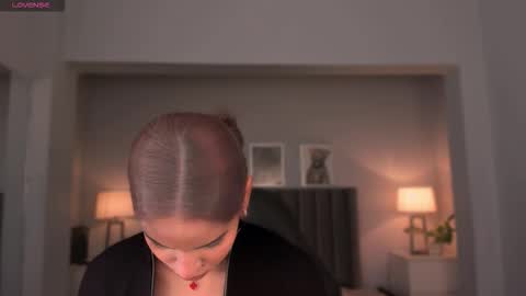 Madie  online show from 23, 9, 2025