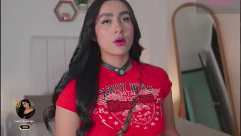 Valentina   1030   530  -  online show from 6, 1, 2026