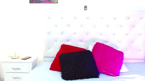 Snapshot of madison_horny69 chatting on 7, 3, 2025 Jenny online show from 7, 3, 2025