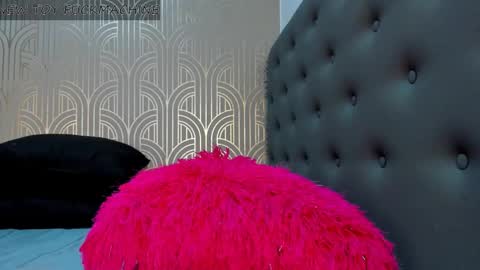 Snapshot of madison_milan chatting on 16, 1, 2025 online show from 16, 1, 2025