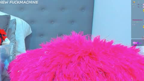   online show from 22, 11, 2025