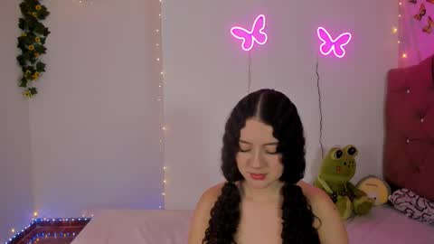 Snapshot of madison_pettis1 chatting on 11, 10, 2025 Madison online show from 11, 10, 2025