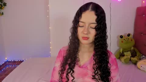 Snapshot of madison_pettis1 chatting on 17, 11, 2025 Madison online show from 17, 11, 2025