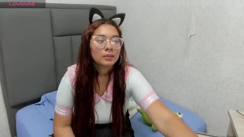 Snapshot of madison_rowan chatting on 12, 3, 2025 MADI online show from 12, 3, 2025