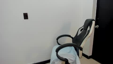 M A D I S O N online show from 15, 5, 2026