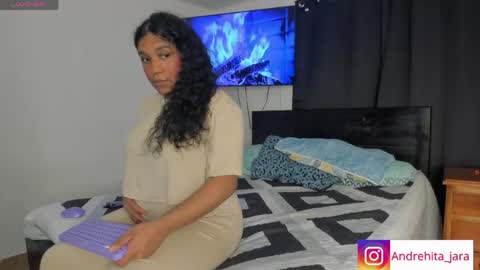 Snapshot of madisonbrunette_lxs chatting on 29, 5, 2026 madison online show from 29, 5, 2026