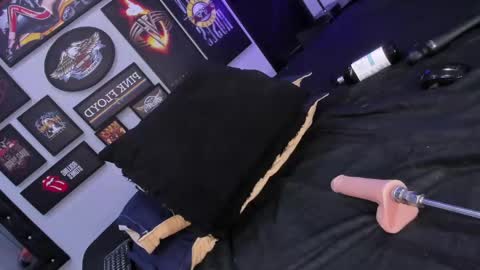 Snapshot of madisson7 chatting on 6, 3, 2025 Madisson online show from 6, 3, 2025