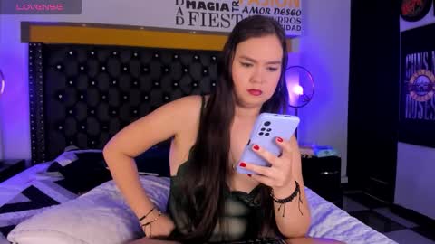 Snapshot of madisson7 chatting on 12, 11, 2025 Madisson online show from 12, 11, 2025