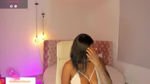 Snapshot of madisson_davon chatting on 14, 10, 2025 Madisson Davon online show from 14, 10, 2025