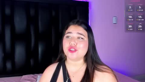 madissonlee__ online show from 21, 9, 2025