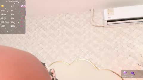 Snapshot of madissonlopez chatting on 20, 10, 2025 Madisson Lopez online show from 20, 10, 2025