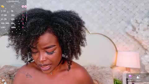 Snapshot of madissonlopez chatting on 21, 10, 2025 Madisson Lopez online show from 21, 10, 2025