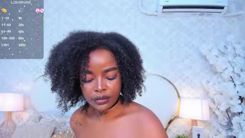 Snapshot of madissonlopez chatting on 27, 10, 2025 Madisson Lopez online show from 27, 10, 2025