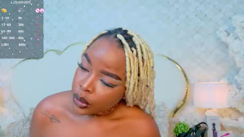 Snapshot of madissonlopez chatting on 20, 11, 2025 Madisson Lopez online show from 20, 11, 2025