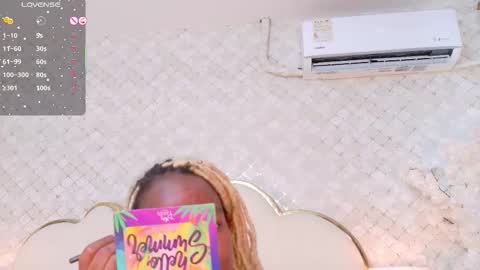 Snapshot of madissonlopez chatting on 24, 11, 2025 Madisson Lopez online show from 24, 11, 2025