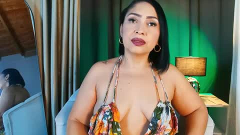 Snapshot of madissonone1 chatting on 19, 11, 2025 MADISSOONE online show from 19, 11, 2025