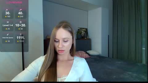 Snapshot of madlen_new chatting on 11, 10, 2025 Madlen online show from 11, 10, 2025