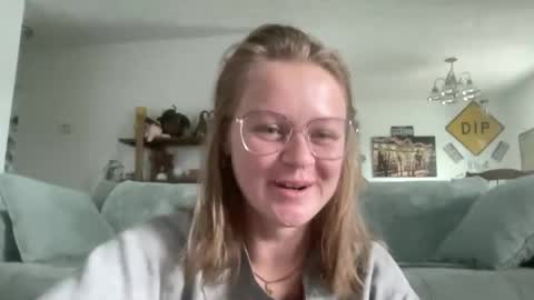 Snapshot of madlymads chatting on 14, 12, 2025 madlymads online show from 14, 12, 2025