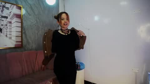 Snapshot of mady0619_ch chatting on 28, 4, 2026 Mady online show from 28, 4, 2026